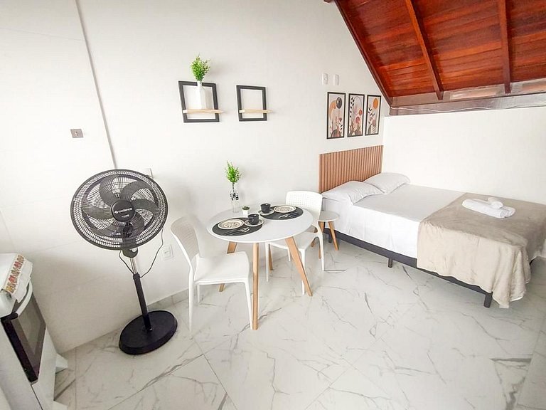 Canasvieiras - Apto Studio (301) Ar condicionado - 700m da p
