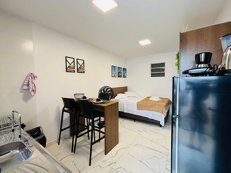 Canasvieiras - Apto Studio (103) - 700m da praia