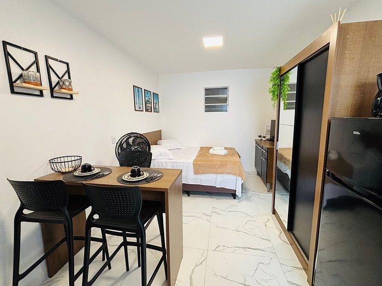 Canasvieiras - Apto Studio (103) - 700m da praia