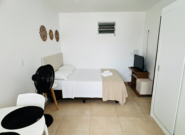 Canasvieiras - Apto Studio (101) - 700m da praia