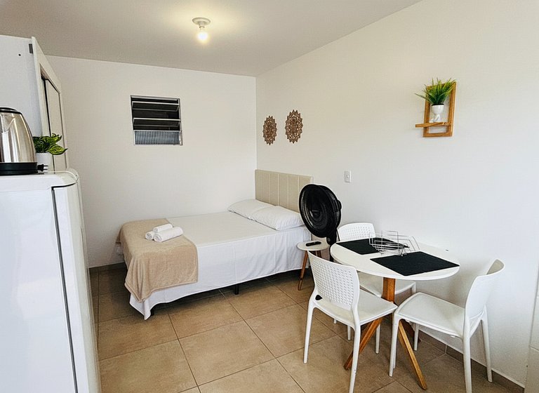 Canasvieiras - Apto Studio (102) - 700m da praia