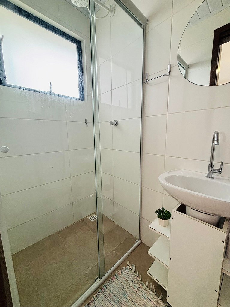 Canasvieiras - Apto Studio (102) - 700m da praia