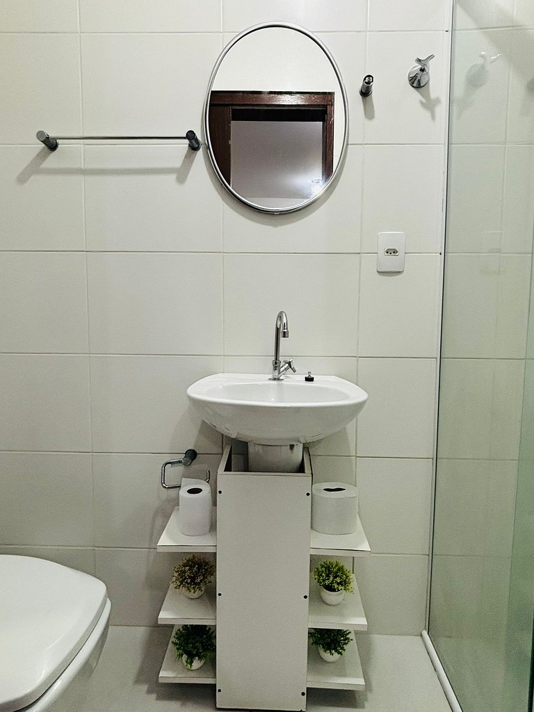 Canasvieiras - Apto 1 quarto (105) - 700m da praia