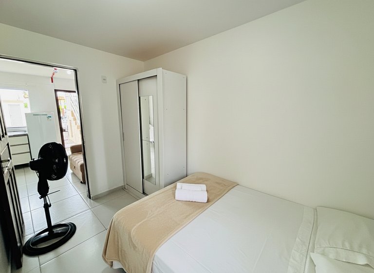 Canasvieiras - Apto 1 quarto (107) - 700m da praia