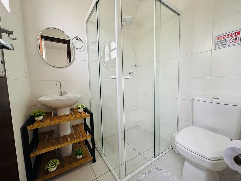 Canasvieiras - Apto 1 quarto (107) - 700m da praia