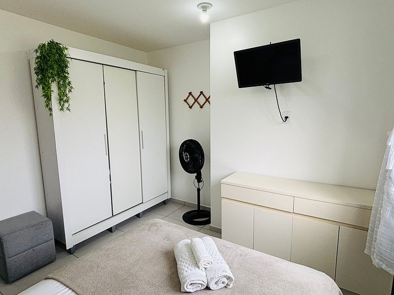 Canasvieiras - Apto 1 quarto (206) - 700m da praia