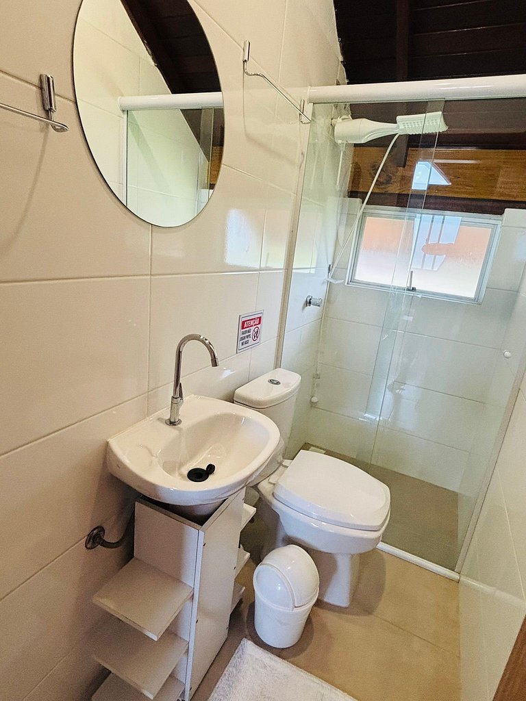 Canasvieiras - Apto 1 quarto (306) - 700m da praia