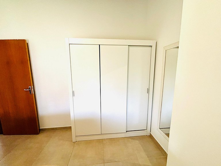 Canasvieiras - Apto 1 quarto (306) - 700m da praia