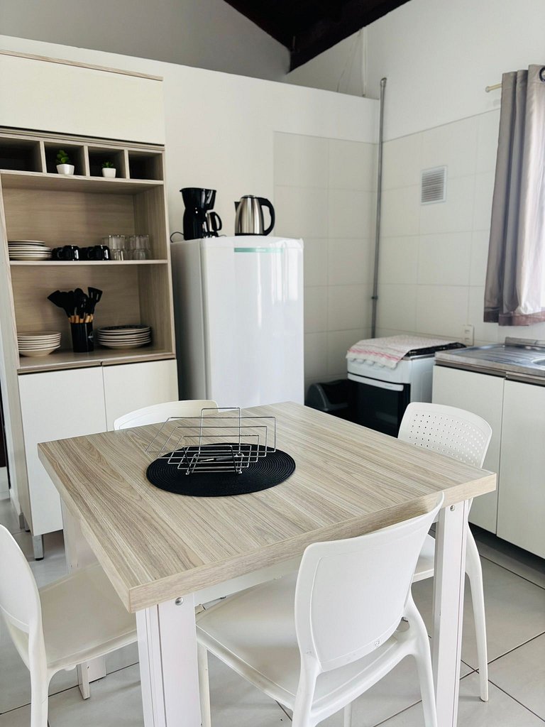 Canasvieiras - Apto 2 quartos (307) - 700m da praia